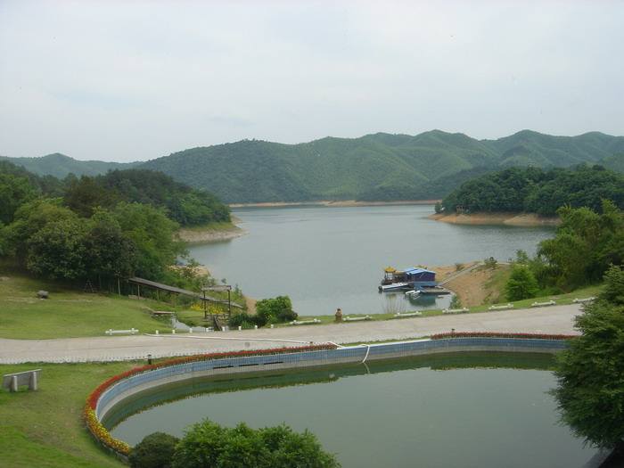 安吉周边旅游景点 安吉周边旅游景点花果山有哪些景点