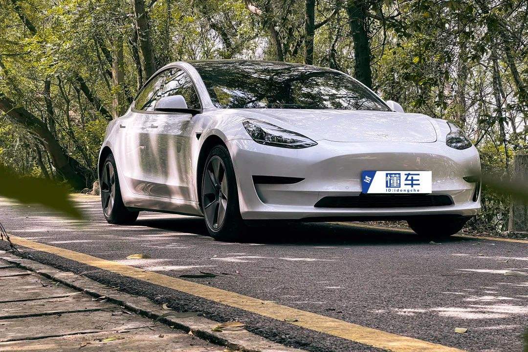 model3探头位置 model3内部摄像头怎么看