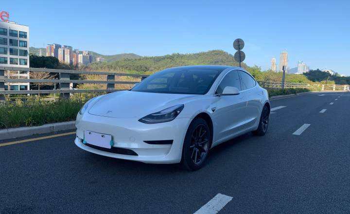 model3全驱测评 model3全驱和后驱