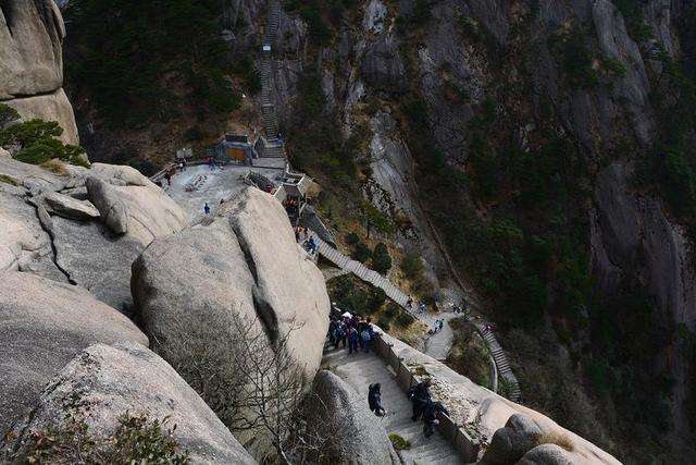 黄山到天柱山多远 天柱山风景区到黄山多少公里