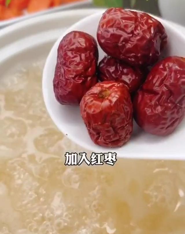 红枣泡水热量 干红枣泡水的热量