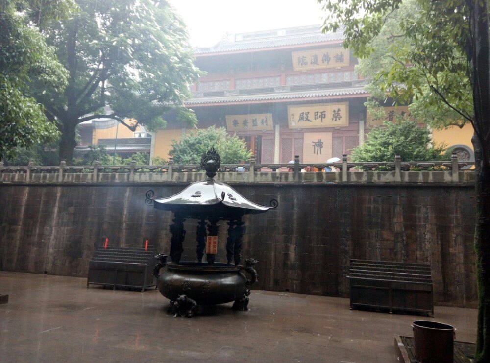 去灵隐寺门口没进去 灵隐寺出来了还能进去吗